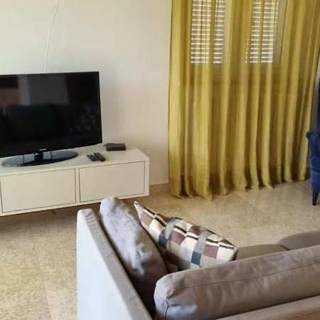 Casa Emma With Pool דירה *