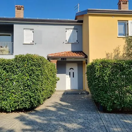 דירה Casa Emma With Pool פורץ