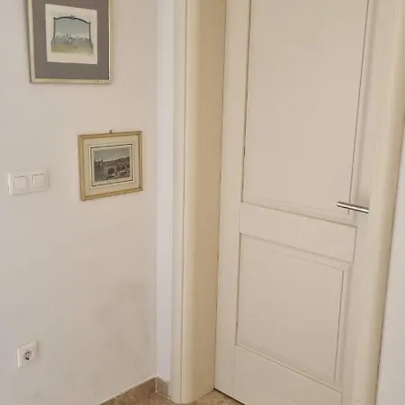 Casa Emma With Pool דירה *