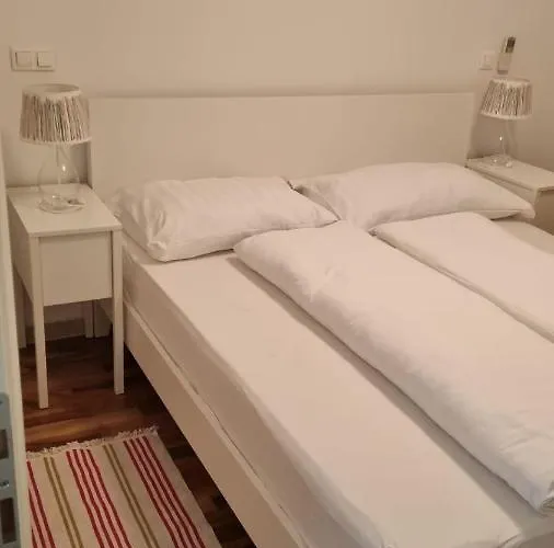 Casa Emma With Pool Apartmán Poreč