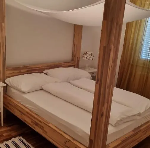 Casa Emma With Pool Apartmán *